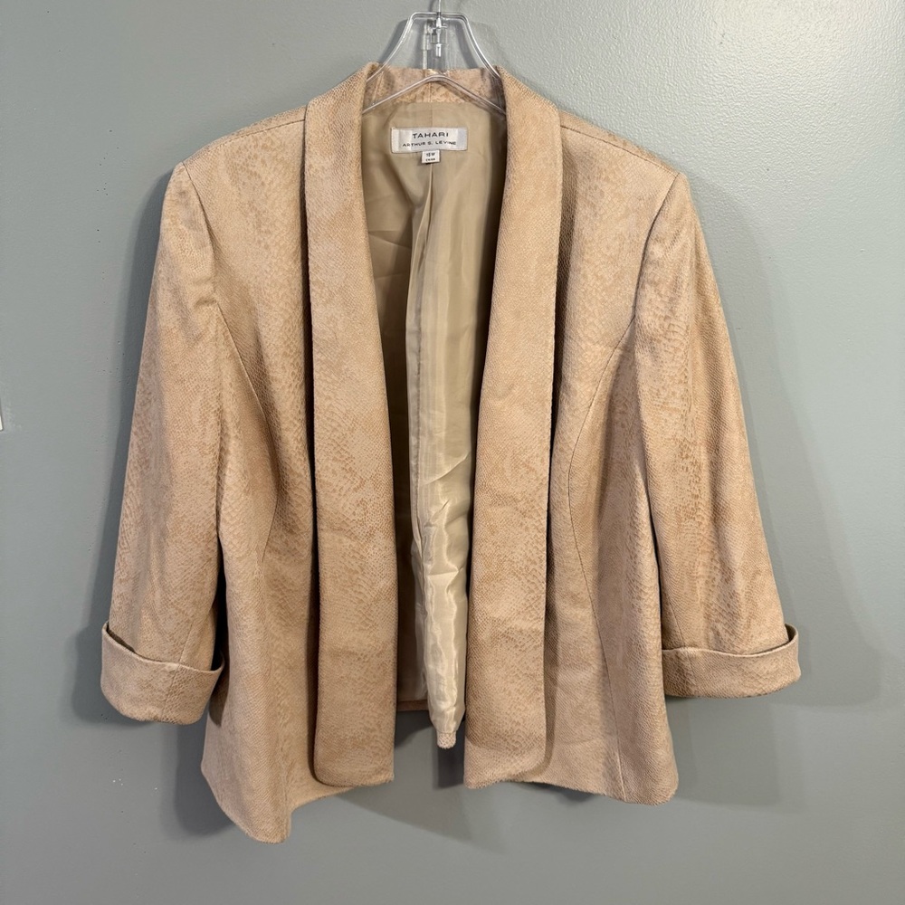 Tahari Arthur S Levine Snake Print Single Breast Blazer, Cuffed ¾ Sleeves, 16W